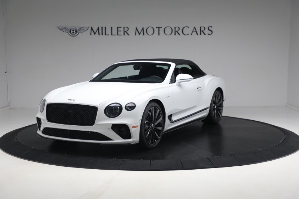 Used 2023 Bentley Continental GTC Speed for sale $324,900 at Pagani of Greenwich in Greenwich CT 06830 17