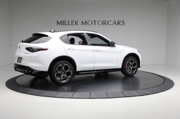 New 2024 Alfa Romeo Stelvio Veloce for sale $57,420 at Pagani of Greenwich in Greenwich CT 06830 14