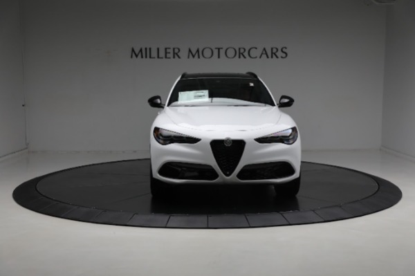 New 2024 Alfa Romeo Stelvio Veloce for sale $57,420 at Pagani of Greenwich in Greenwich CT 06830 21