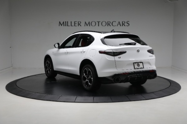 New 2024 Alfa Romeo Stelvio Veloce for sale $57,420 at Pagani of Greenwich in Greenwich CT 06830 9