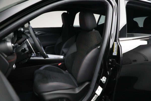 Used 2024 Alfa Romeo Tonale Veloce for sale $28,900 at Pagani of Greenwich in Greenwich CT 06830 21