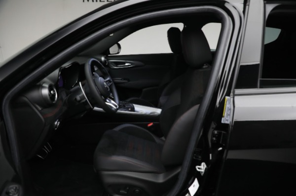 New 2024 Alfa Romeo Tonale Veloce for sale Sold at Pagani of Greenwich in Greenwich CT 06830 24