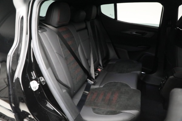 Used 2024 Alfa Romeo Tonale Veloce for sale $28,900 at Pagani of Greenwich in Greenwich CT 06830 27