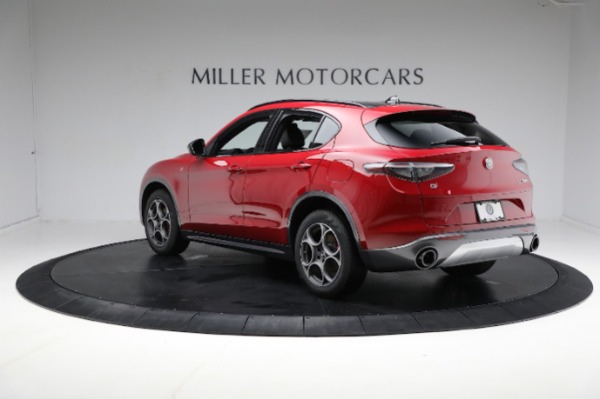 New 2024 Alfa Romeo Stelvio Ti for sale $53,895 at Pagani of Greenwich in Greenwich CT 06830 8