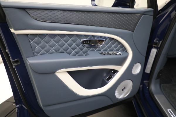 Used 2023 Bentley Bentayga Speed for sale Sold at Pagani of Greenwich in Greenwich CT 06830 17