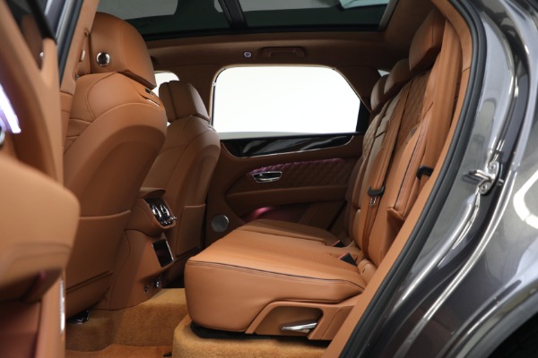 New 2023 Bentley Bentayga Azure Hybrid for sale Sold at Pagani of Greenwich in Greenwich CT 06830 26
