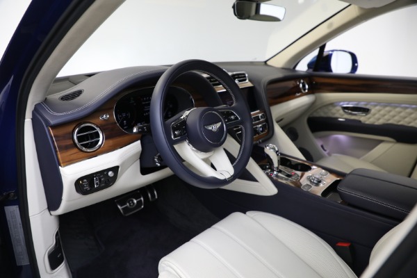 New 2023 Bentley Bentayga Azure Hybrid for sale Sold at Pagani of Greenwich in Greenwich CT 06830 14