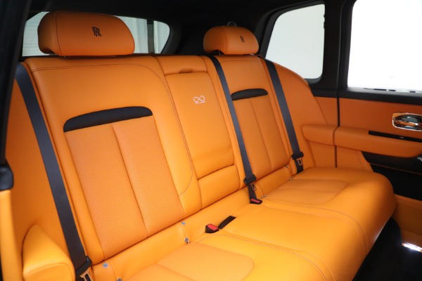 New 2024 Rolls-Royce Black Badge Cullinan for sale Sold at Pagani of Greenwich in Greenwich CT 06830 23