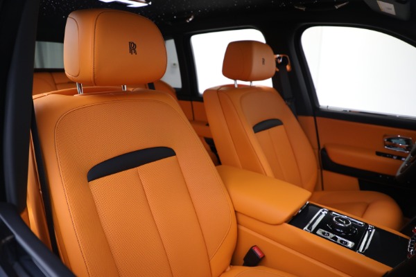 New 2024 Rolls-Royce Black Badge Cullinan for sale Sold at Pagani of Greenwich in Greenwich CT 06830 26
