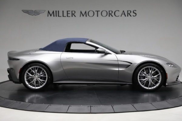 Used 2022 Aston Martin Vantage for sale $145,900 at Pagani of Greenwich in Greenwich CT 06830 17