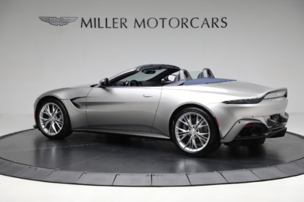 Used 2022 Aston Martin Vantage for sale $145,900 at Pagani of Greenwich in Greenwich CT 06830 3