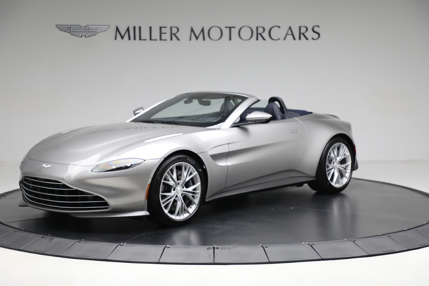Used 2022 Aston Martin Vantage for sale Sold at Pagani of Greenwich in Greenwich CT 06830 1