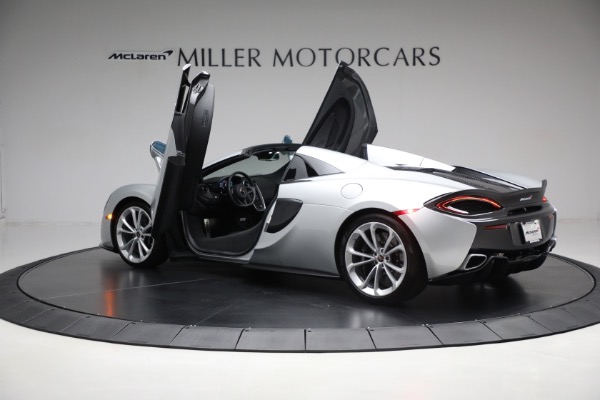 Used 2018 McLaren 570S Spider for sale Sold at Pagani of Greenwich in Greenwich CT 06830 18