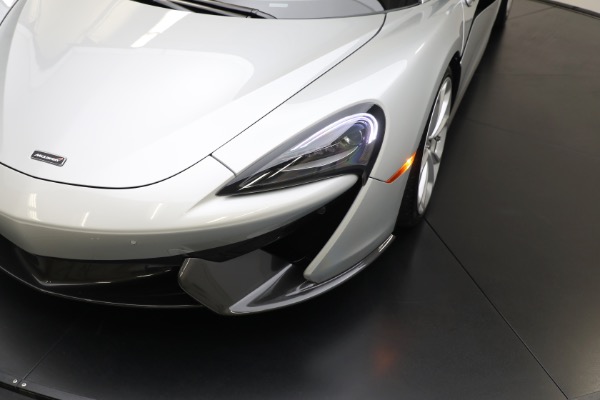 Used 2018 McLaren 570S Spider for sale Sold at Pagani of Greenwich in Greenwich CT 06830 21