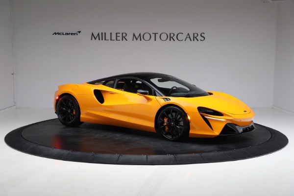 Used 2024 McLaren Artura Performance for sale Call for price at Pagani of Greenwich in Greenwich CT 06830 13