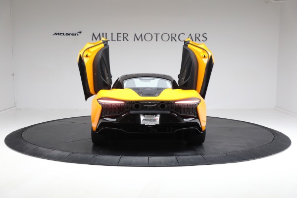New 2024 McLaren Artura Performance for sale $278,733 at Pagani of Greenwich in Greenwich CT 06830 19