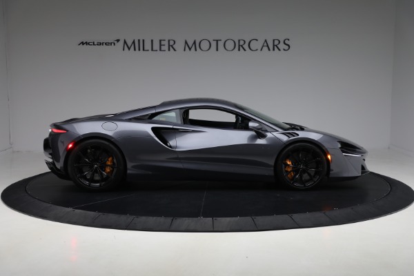 Used 2024 McLaren Artura Performance for sale $185,900 at Pagani of Greenwich in Greenwich CT 06830 9