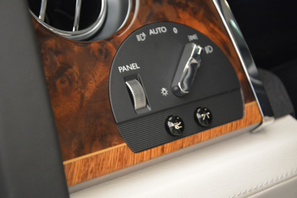 Used 2013 Rolls-Royce Ghost for sale Sold at Pagani of Greenwich in Greenwich CT 06830 27