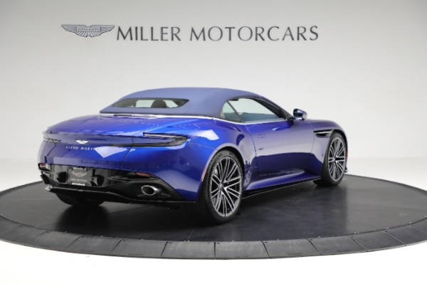 Used 2024 Aston Martin DB12 Volante for sale $289,900 at Pagani of Greenwich in Greenwich CT 06830 16