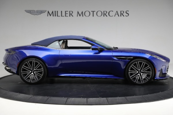 Used 2024 Aston Martin DB12 Volante for sale $289,900 at Pagani of Greenwich in Greenwich CT 06830 17