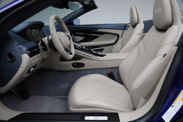 Used 2024 Aston Martin DB12 Volante for sale $289,900 at Pagani of Greenwich in Greenwich CT 06830 20