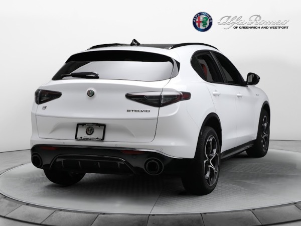 New 2024 Alfa Romeo Stelvio Veloce for sale $57,395 at Pagani of Greenwich in Greenwich CT 06830 11