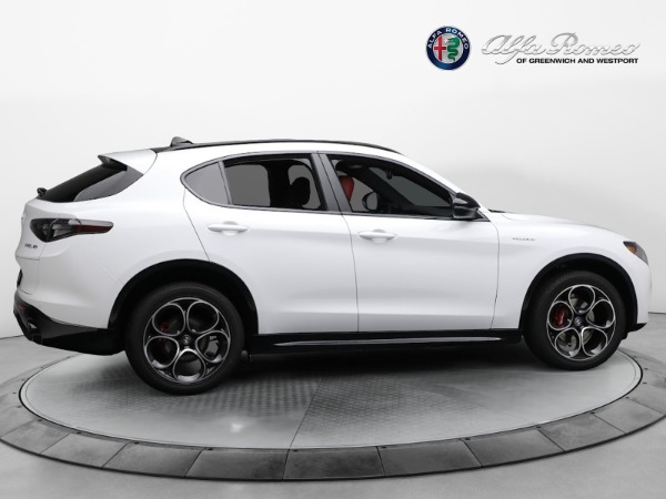 New 2024 Alfa Romeo Stelvio Veloce for sale $57,395 at Pagani of Greenwich in Greenwich CT 06830 14