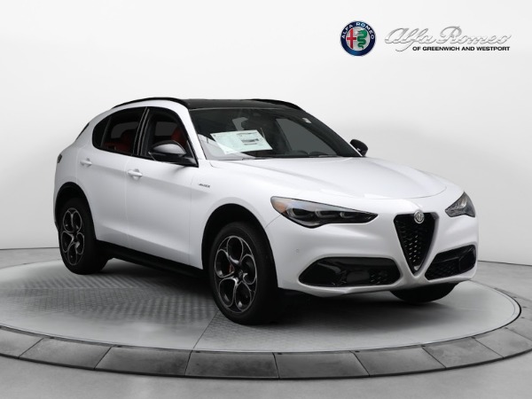 New 2024 Alfa Romeo Stelvio Veloce for sale $57,395 at Pagani of Greenwich in Greenwich CT 06830 18