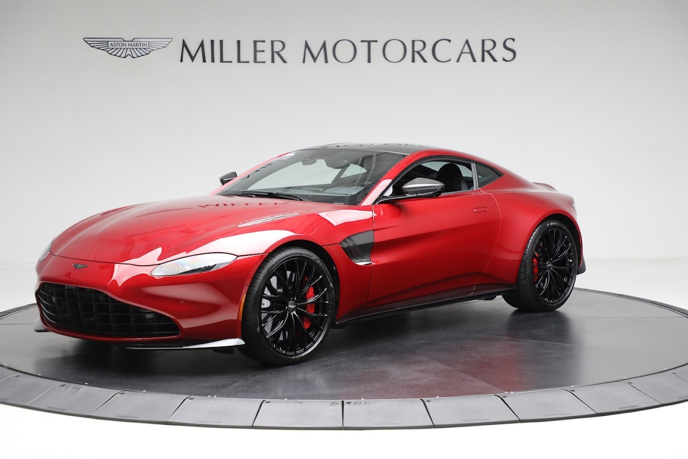 Used 2023 Aston Martin Vantage V8 for sale $175,900 at Pagani of Greenwich in Greenwich CT 06830 1