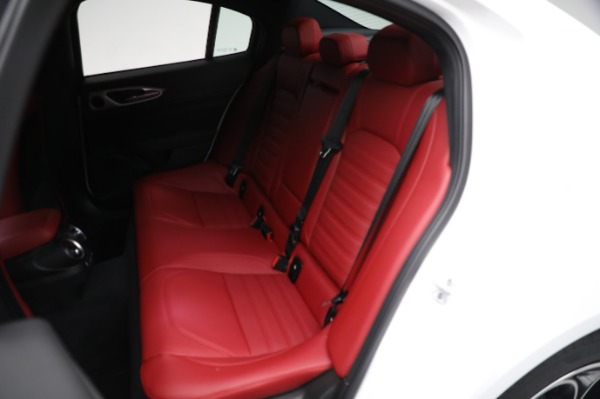 New 2024 Alfa Romeo Giulia Veloce for sale Sold at Pagani of Greenwich in Greenwich CT 06830 25