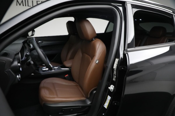 Used 2022 Alfa Romeo Stelvio Ti for sale Sold at Pagani of Greenwich in Greenwich CT 06830 24