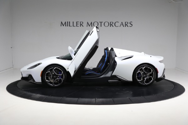 Used 2023 Maserati MC20 Cielo for sale Call for price at Pagani of Greenwich in Greenwich CT 06830 19
