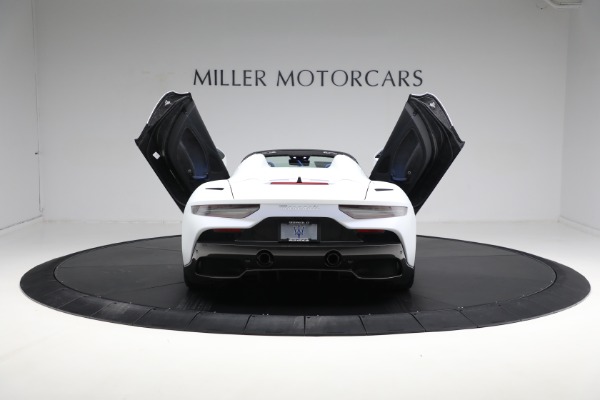 Used 2023 Maserati MC20 Cielo for sale Call for price at Pagani of Greenwich in Greenwich CT 06830 21