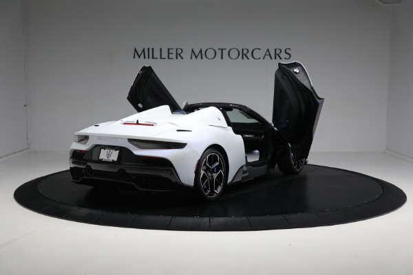 Used 2023 Maserati MC20 Cielo for sale Call for price at Pagani of Greenwich in Greenwich CT 06830 22