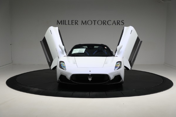 New 2023 Maserati MC20 Cielo for sale Sold at Pagani of Greenwich in Greenwich CT 06830 25