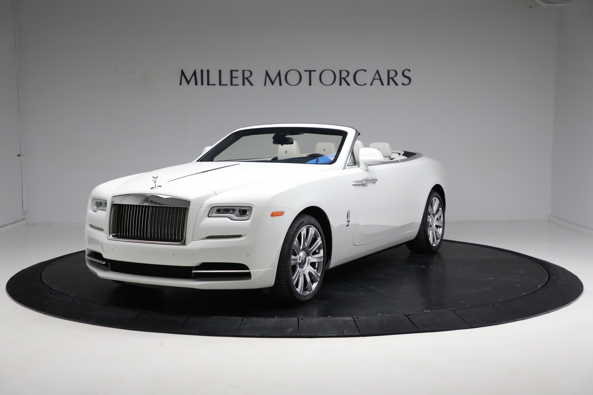 Used 2017 Rolls-Royce Dawn for sale Sold at Pagani of Greenwich in Greenwich CT 06830 1