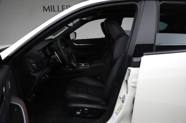 New 2024 Maserati Levante Modena Ultima for sale Sold at Pagani of Greenwich in Greenwich CT 06830 27