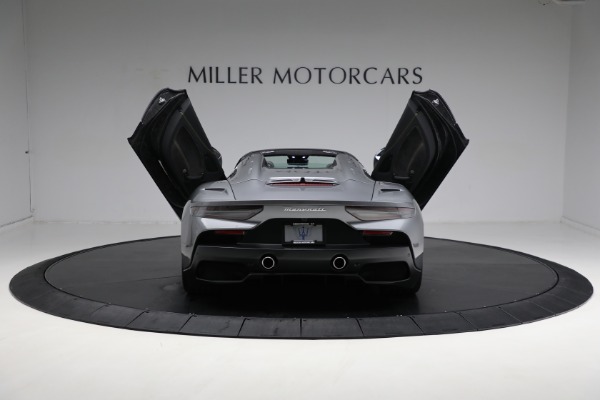 New 2023 Maserati MC20 Cielo for sale Sold at Pagani of Greenwich in Greenwich CT 06830 21