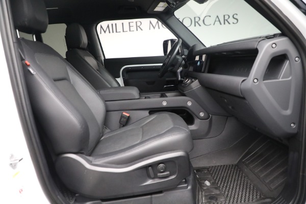 Used 2023 Land Rover Defender 90 X-Dynamic SE for sale Sold at Pagani of Greenwich in Greenwich CT 06830 20