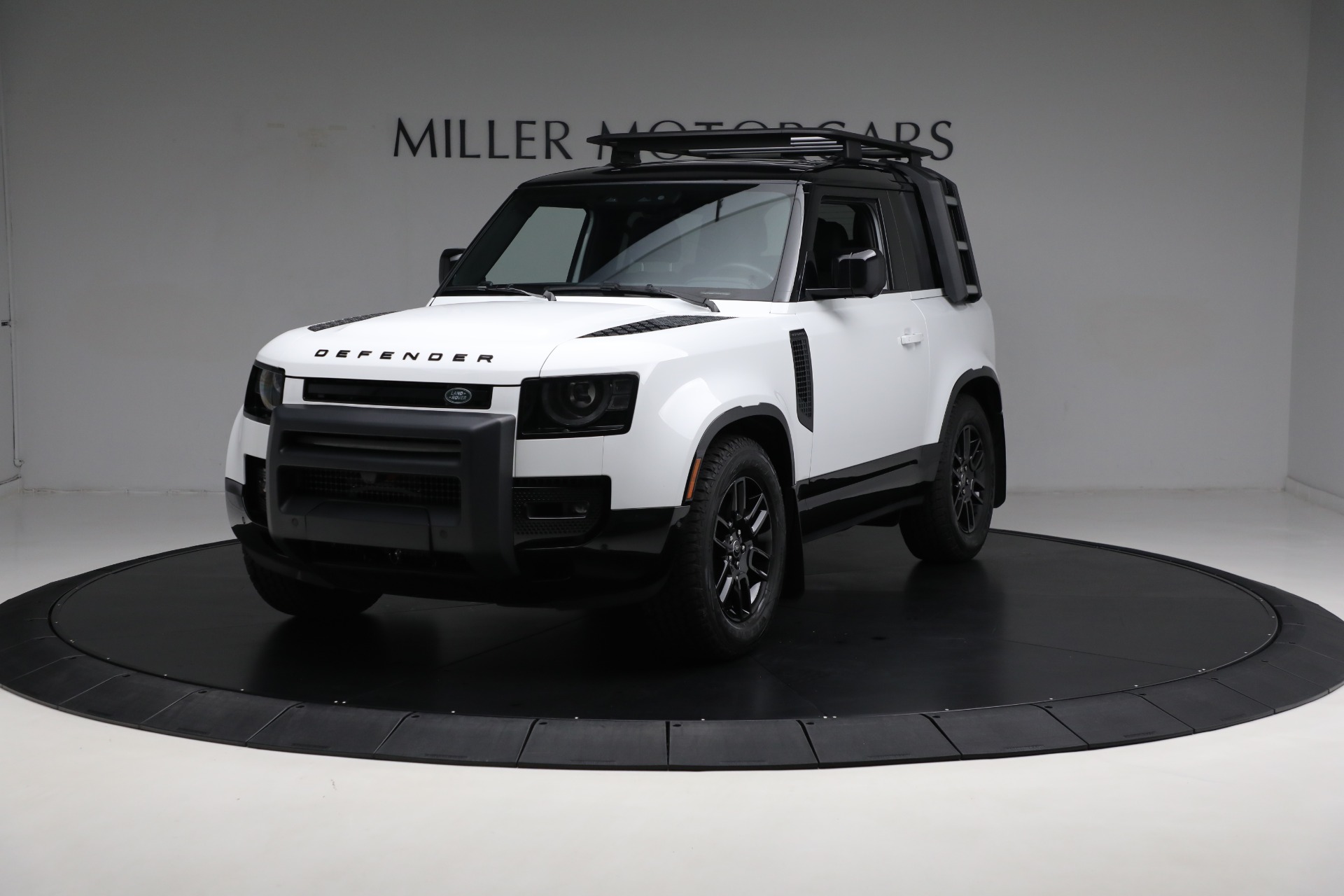 Used 2023 Land Rover Defender 90 X-Dynamic SE for sale Sold at Pagani of Greenwich in Greenwich CT 06830 1