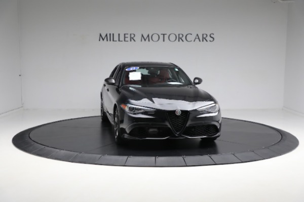 Used 2021 Alfa Romeo Giulia Ti Sport for sale Sold at Pagani of Greenwich in Greenwich CT 06830 21
