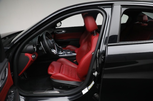 Used 2021 Alfa Romeo Giulia Ti Sport for sale Sold at Pagani of Greenwich in Greenwich CT 06830 23