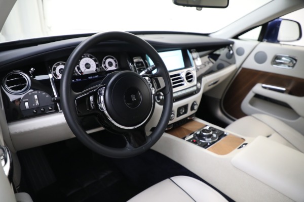 Used 2014 Rolls-Royce Wraith for sale Sold at Pagani of Greenwich in Greenwich CT 06830 16