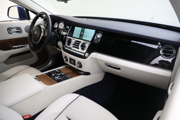 Used 2014 Rolls-Royce Wraith for sale Sold at Pagani of Greenwich in Greenwich CT 06830 23