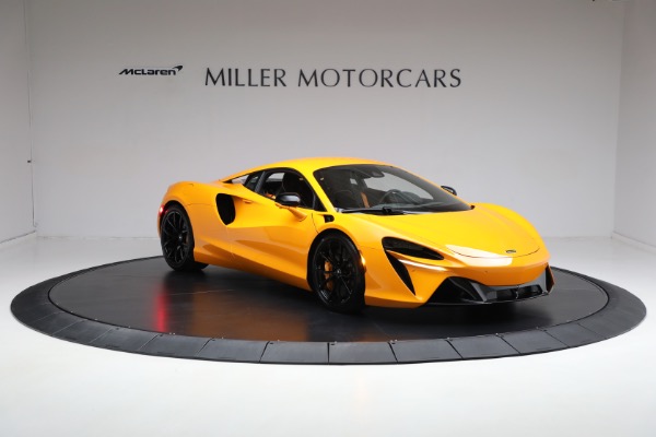 New 2024 McLaren Artura for sale $276,833 at Pagani of Greenwich in Greenwich CT 06830 11