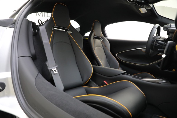 New 2024 McLaren Artura TechLux for sale Sold at Pagani of Greenwich in Greenwich CT 06830 22