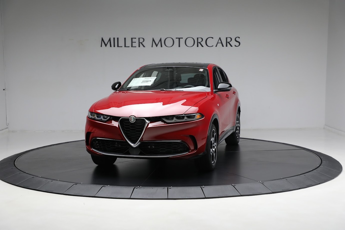 New 2024 Alfa Romeo Tonale Ti for sale $50,635 at Pagani of Greenwich in Greenwich CT 06830 1