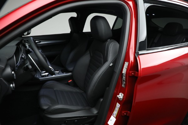 New 2024 Alfa Romeo Stelvio Veloce for sale Sold at Pagani of Greenwich in Greenwich CT 06830 21