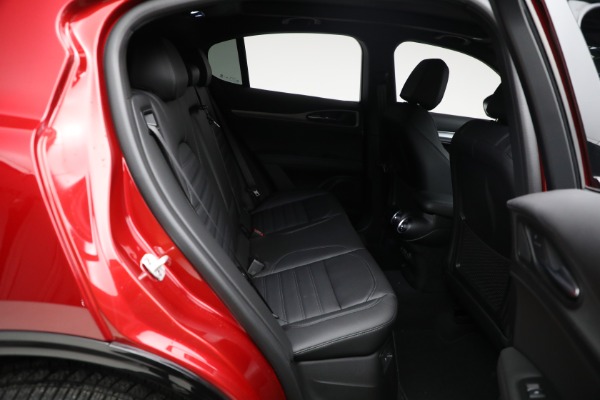 New 2024 Alfa Romeo Stelvio Veloce for sale Sold at Pagani of Greenwich in Greenwich CT 06830 27