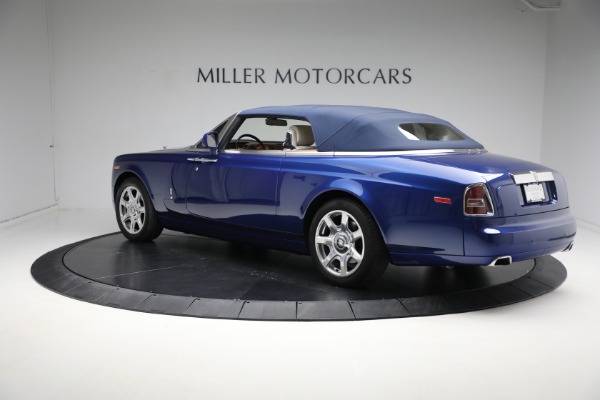 Used 2010 Rolls-Royce Phantom Drophead Coupe for sale Sold at Pagani of Greenwich in Greenwich CT 06830 16